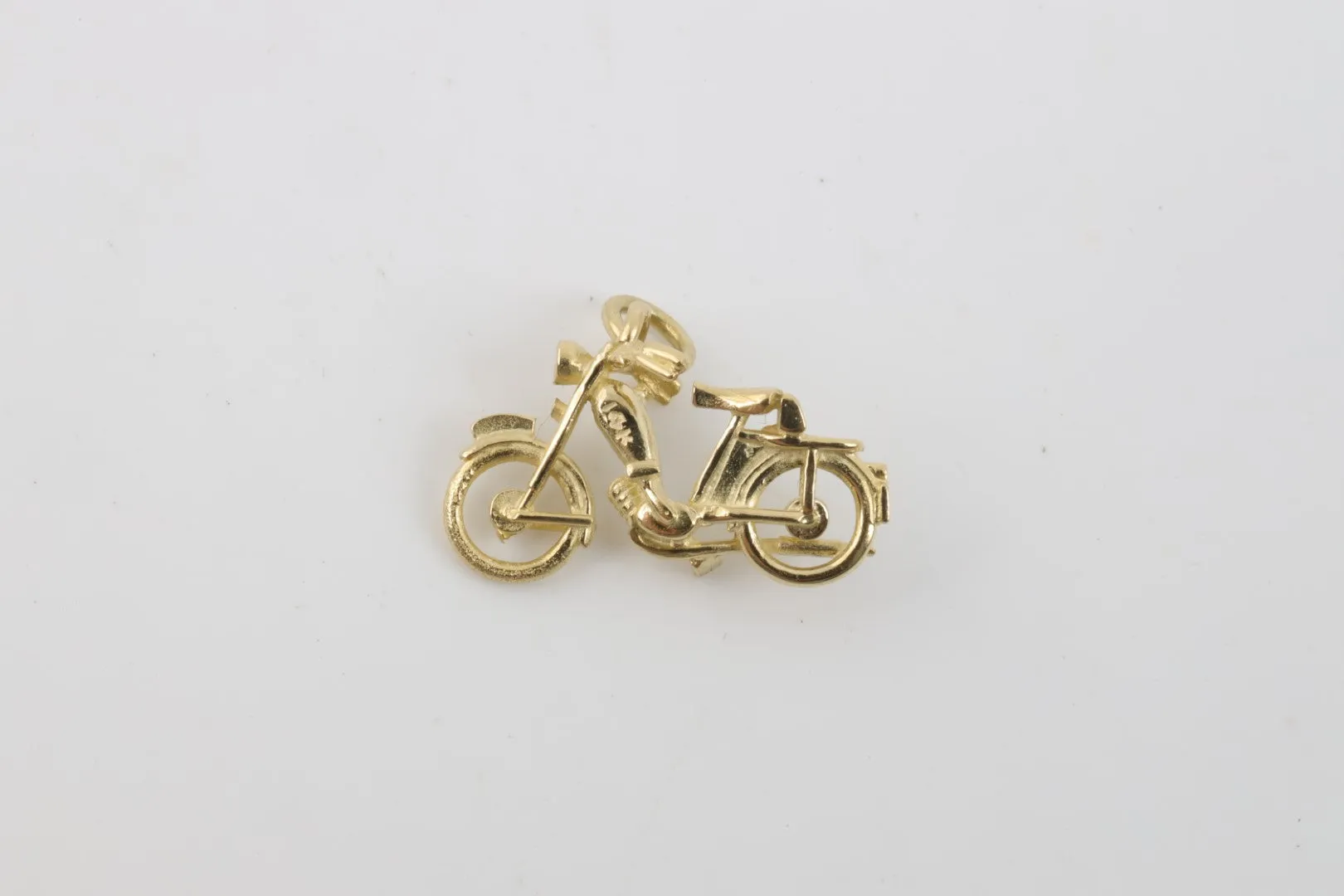 14k Yellow Gold Bike Charm (1.86g.)