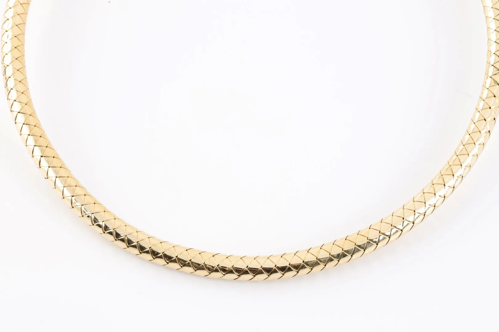 16" 18k Yellow Gold Woven Necklace (38.78g.)