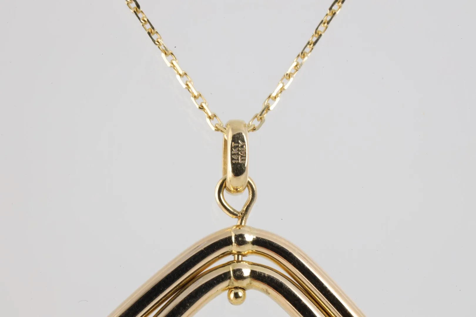 18'' 14k Yellow Gold Geometric Pendant Necklace (4.47g.)