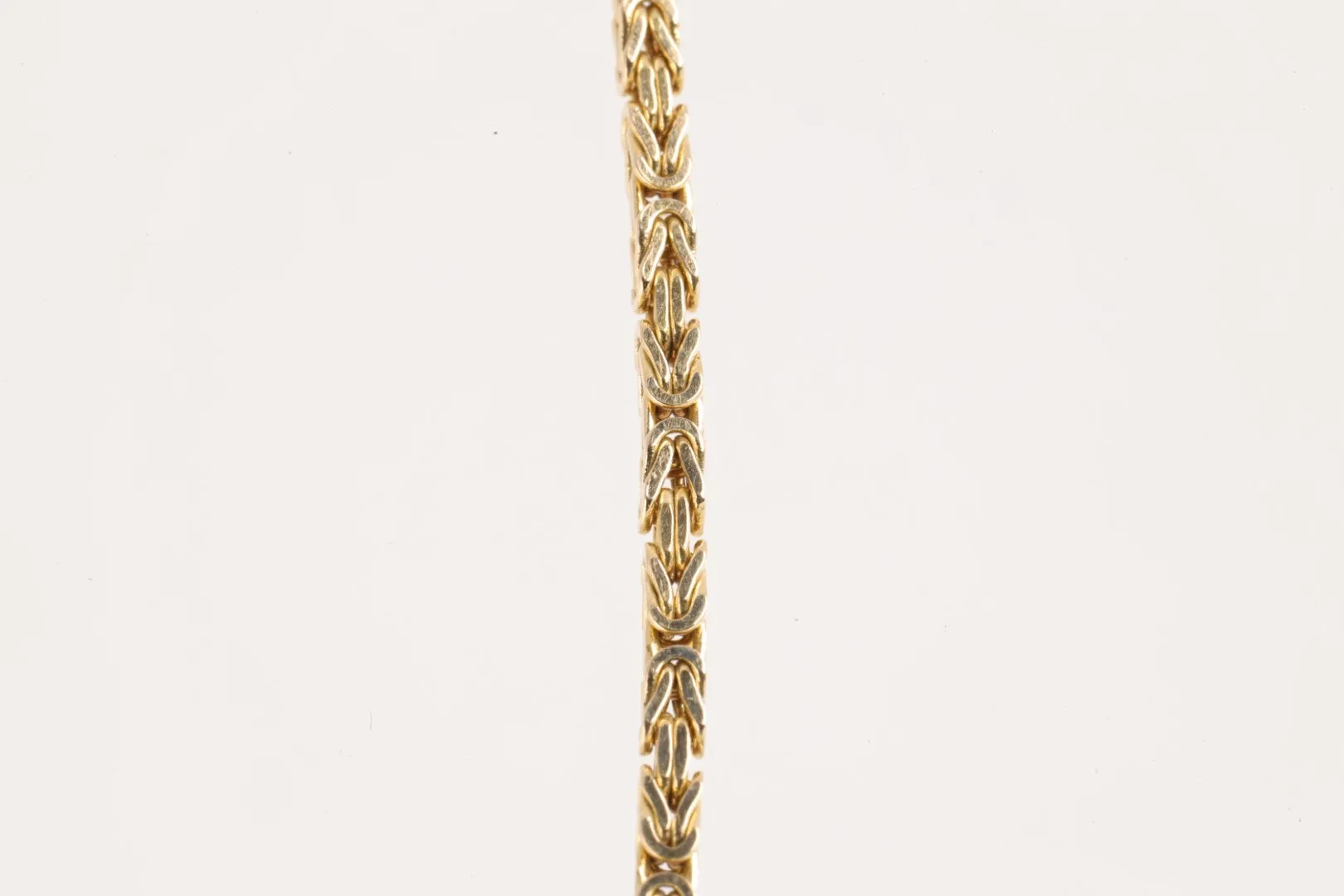 18.5" 14k Yellow Gold Byzantine Chain Necklace (14.98g.)