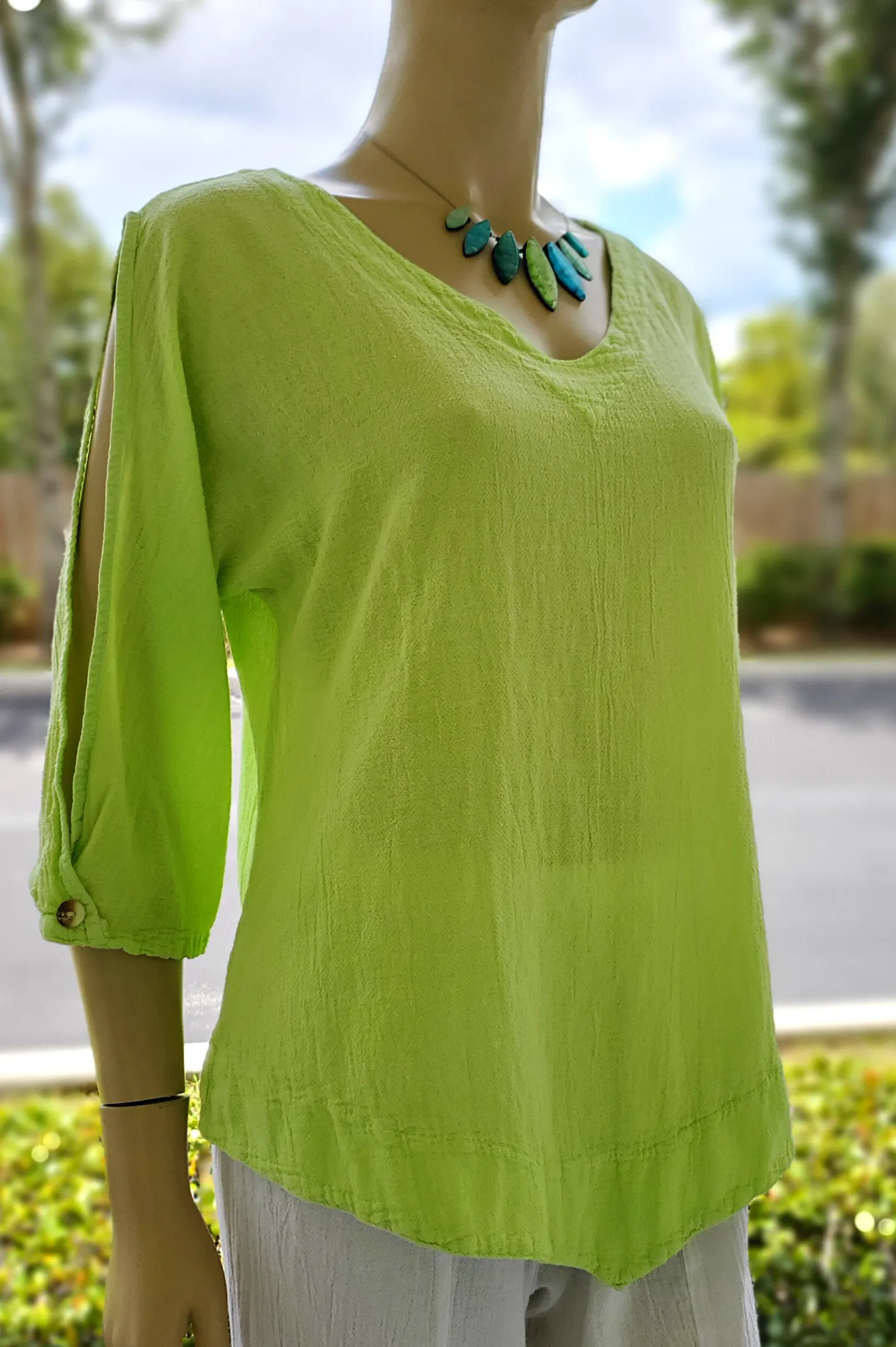 Barbara in Sale Colors, Our Cut-Out 3/4 Sleeve Top