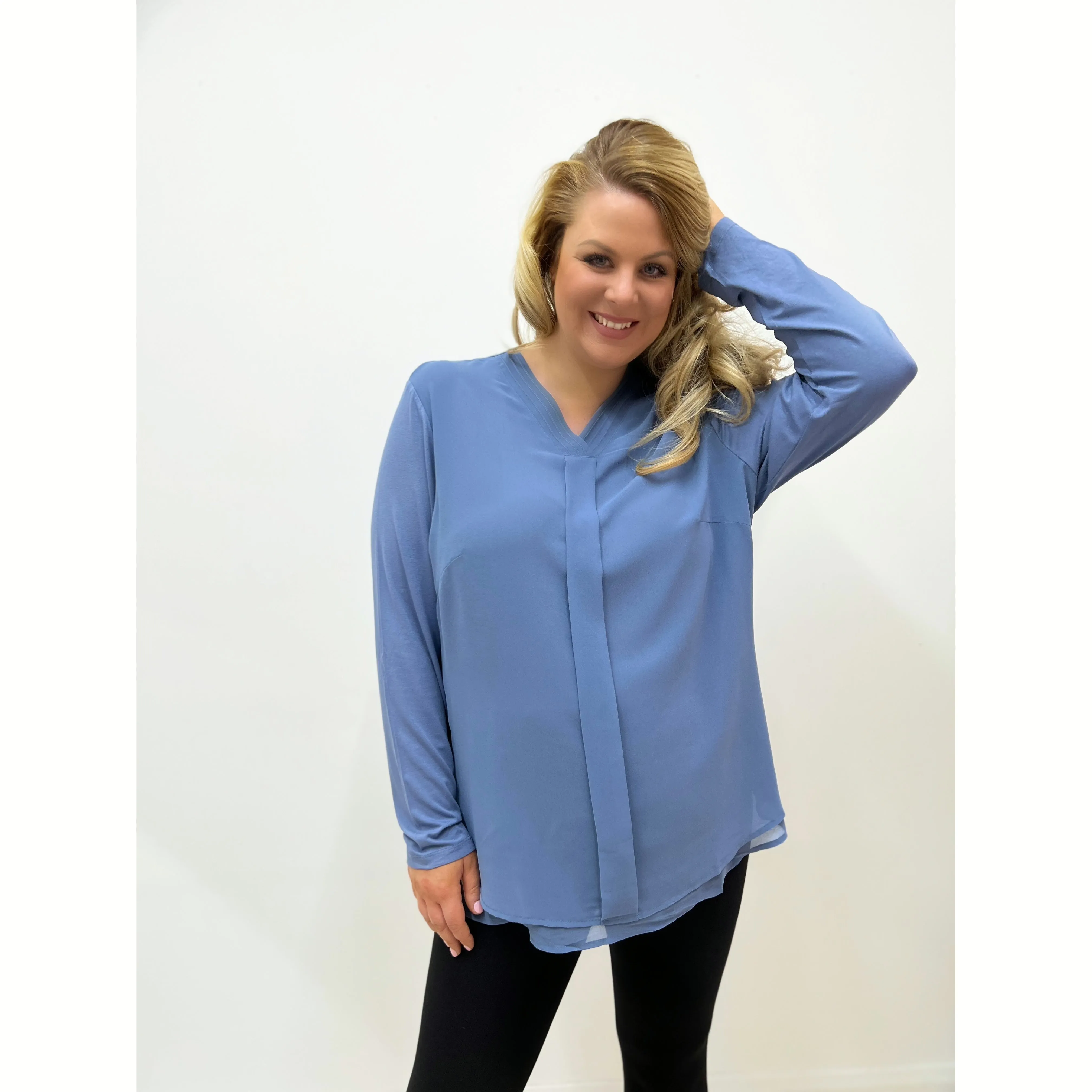 Barbara Lebek Pleat-Front Blouse in Blue