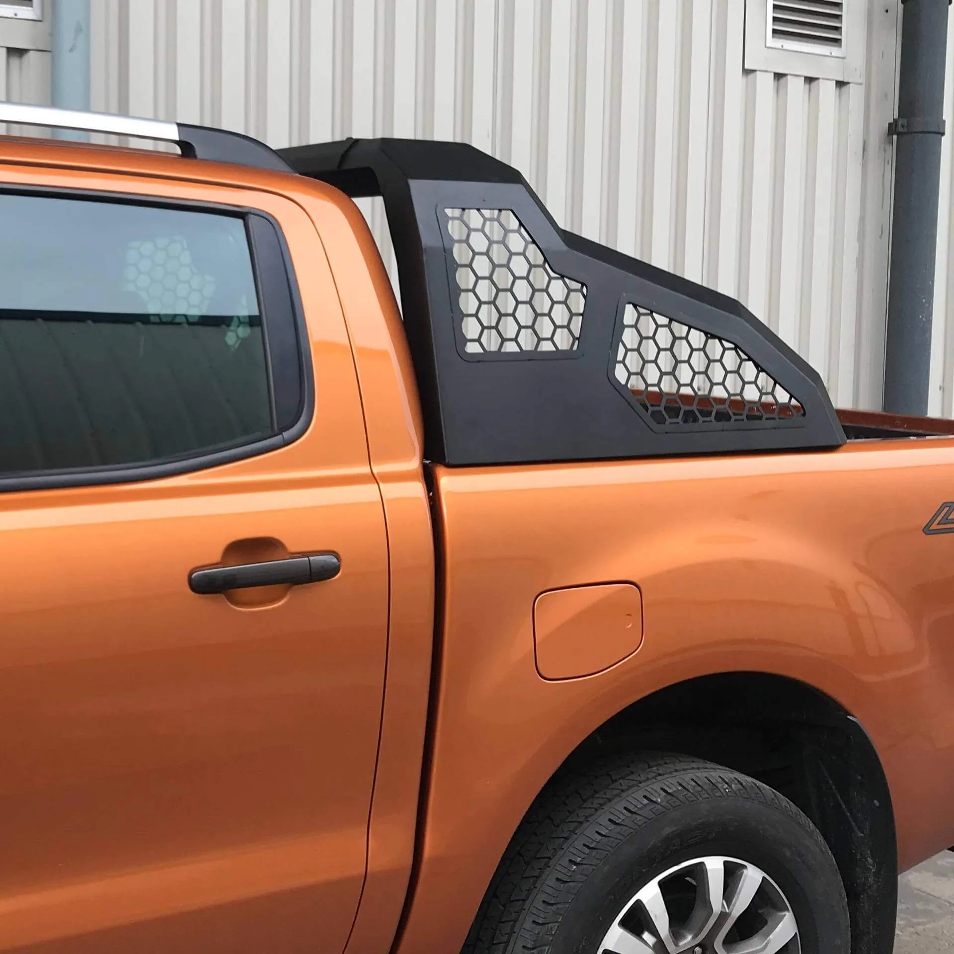 Black Side Mesh Roll Sports Bar for the Ford Ranger 2022 