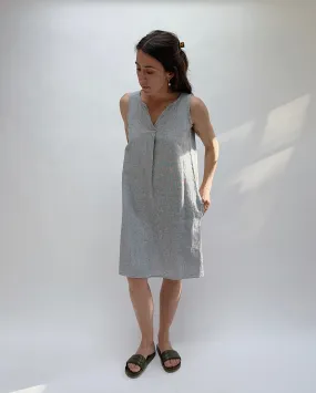 Cut Loose | Cross Hatch Linen Split Neck Shift Dress in Grey