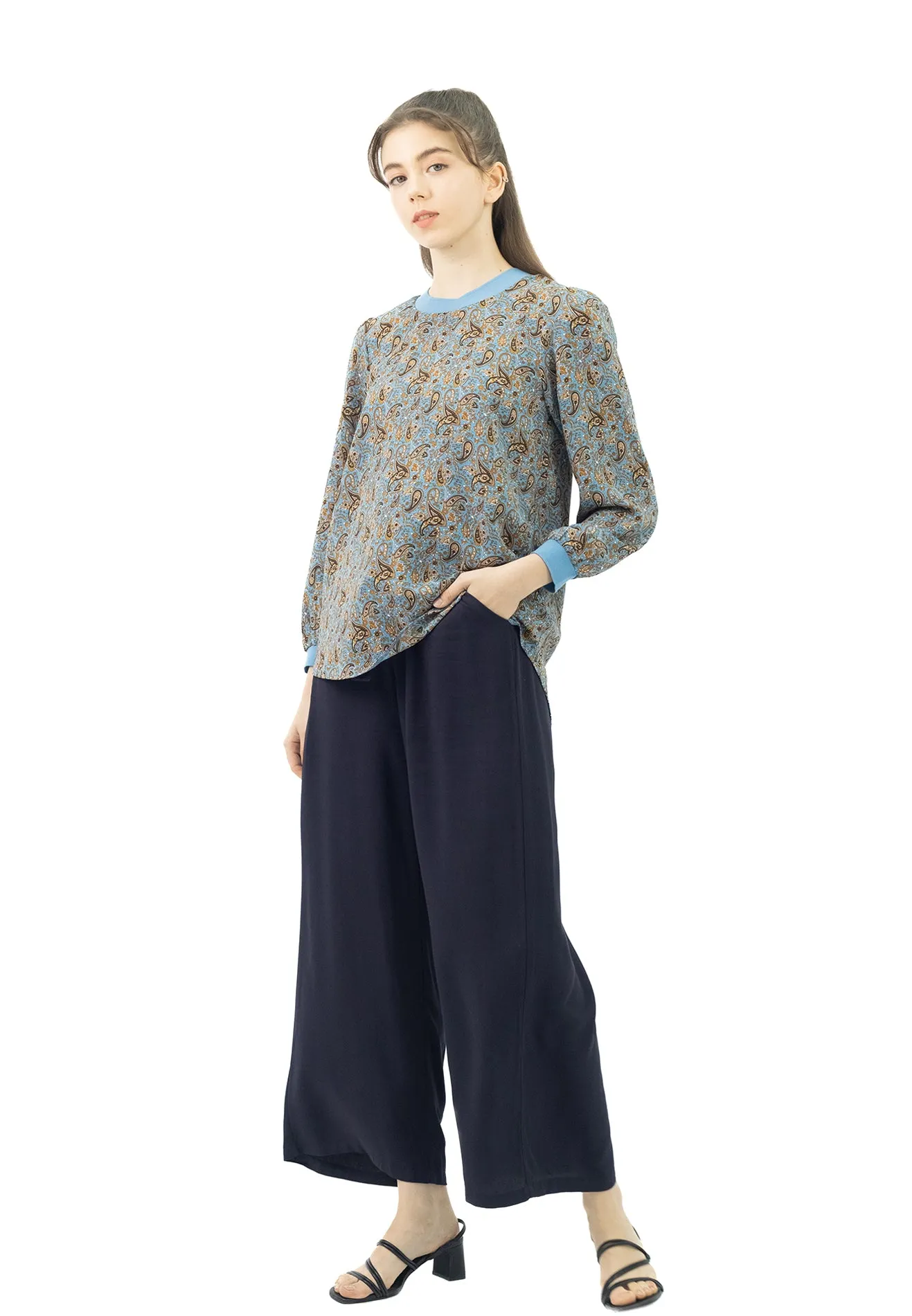 DAISY By VOIR Modern Paisley Printed Blouse