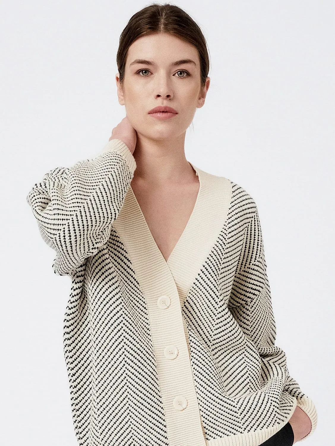 Knitted Herringbone Organic Cotton Cardigan | Cream & Black