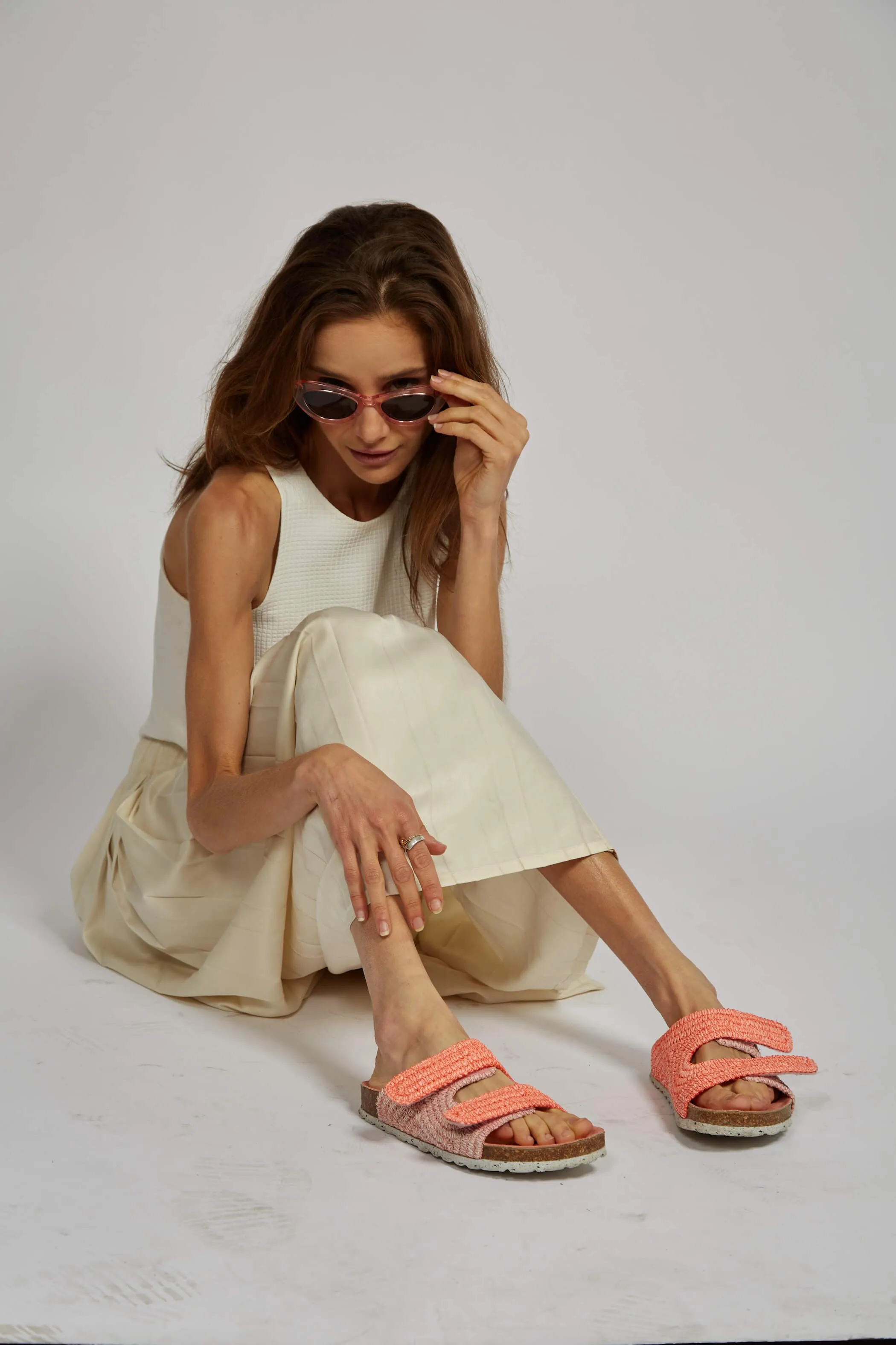 La Vera Vegan Rafia Sandals | Pink