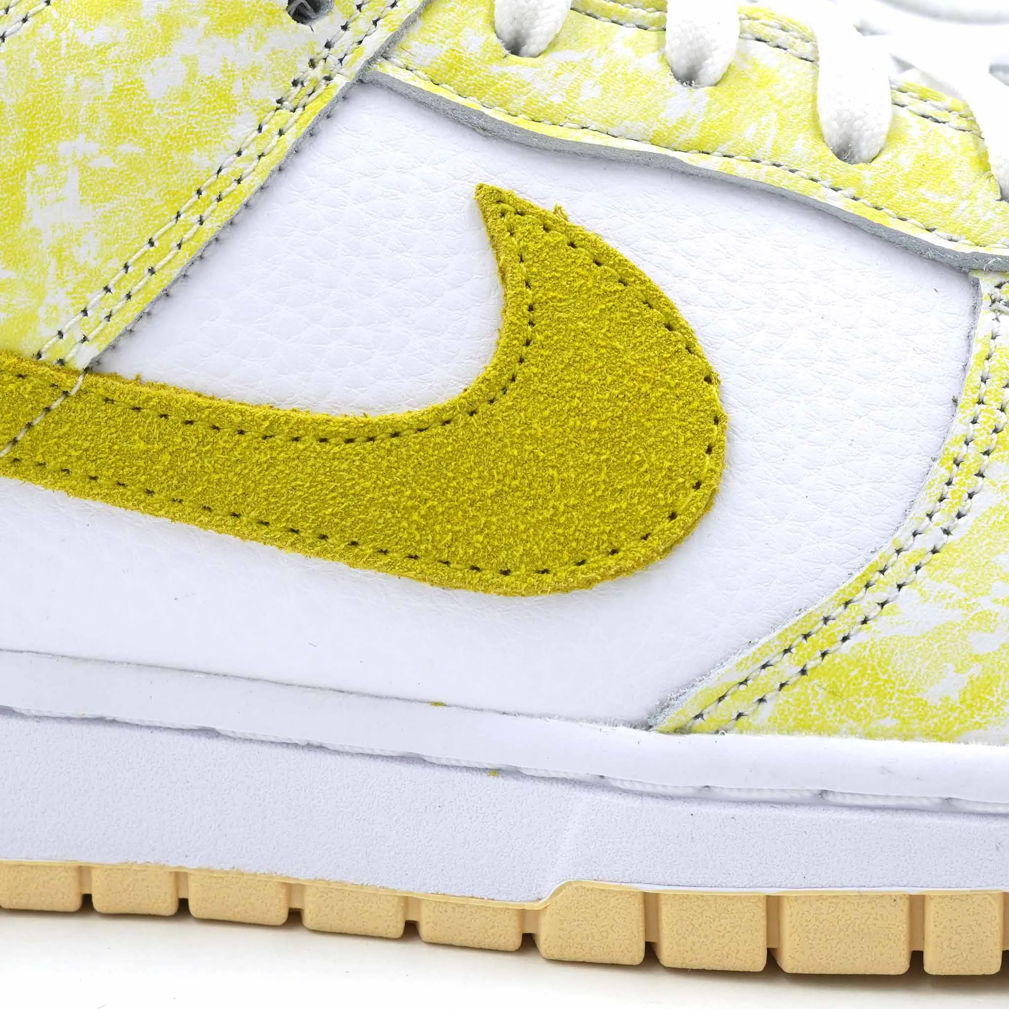 NIKE DUNK LOW STRIKE YELLOW W 2021