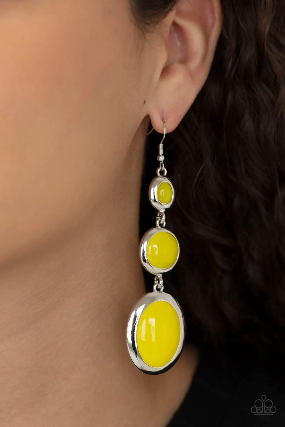 Retro Reality - Yellow Paparazzi Earrings