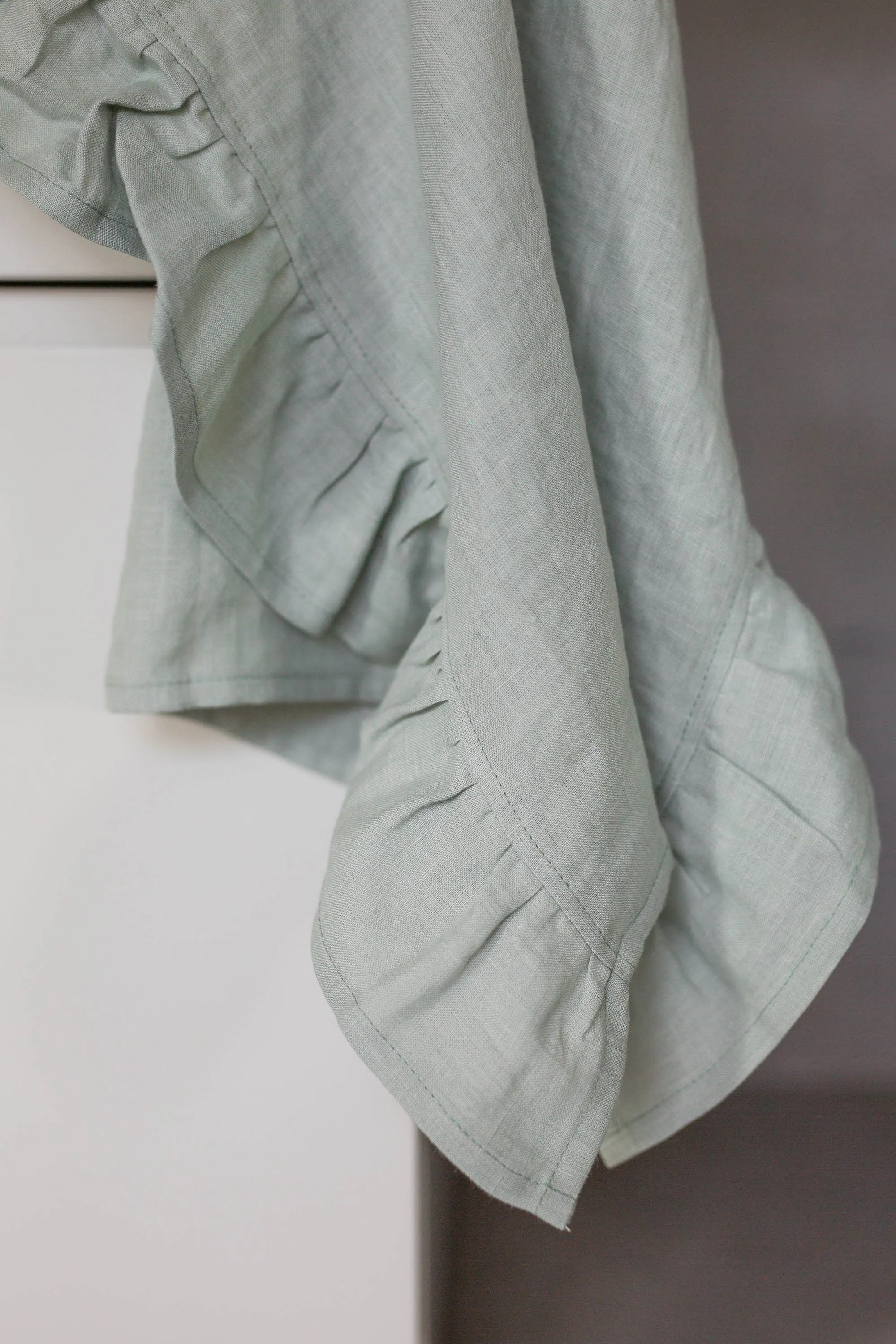 Ruffled Linen Tea Towel | Multiple Colours