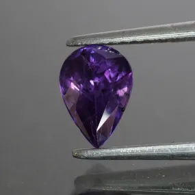 Sapphire | natural, deep purple, pear cut 7x5mm*, VS 0.9ct