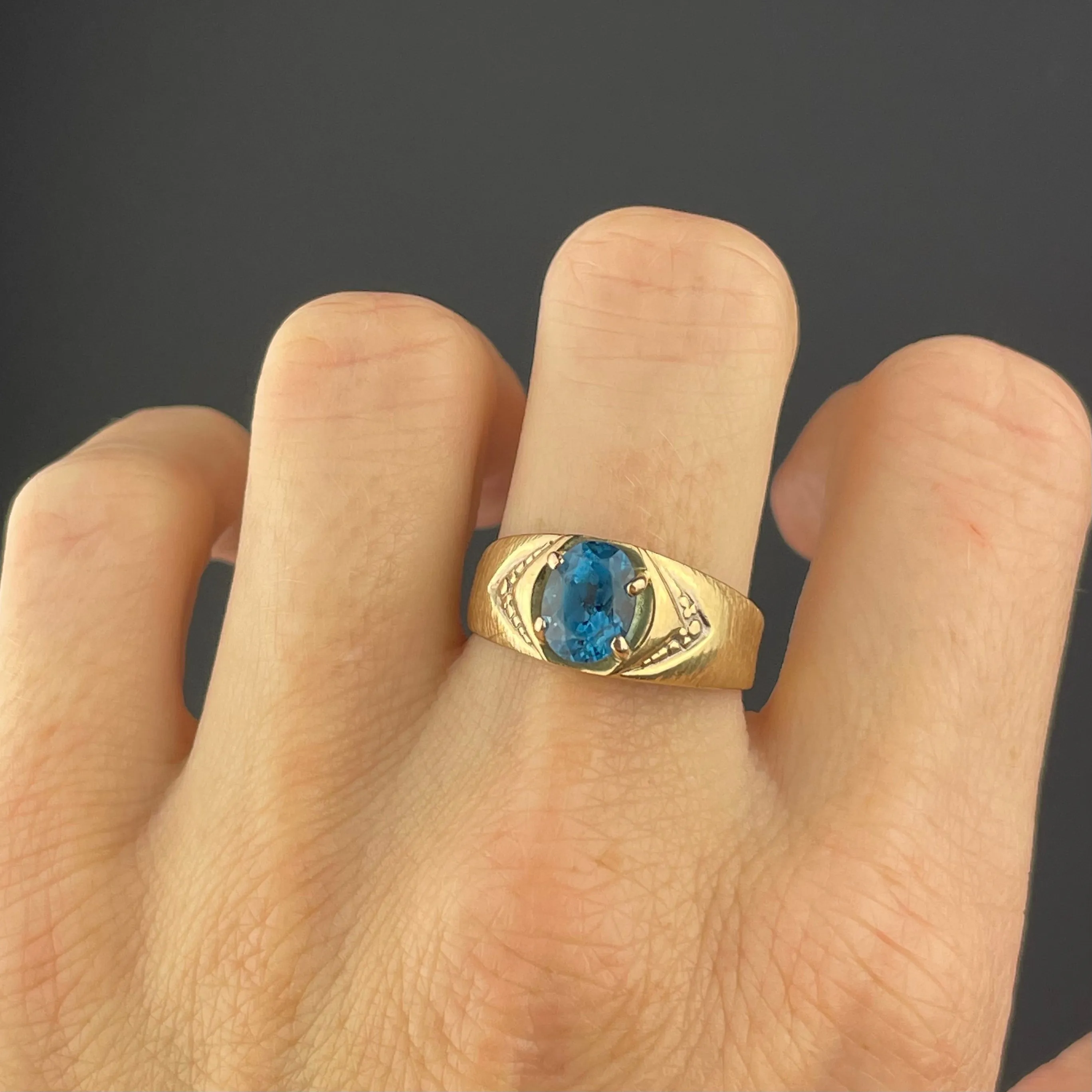 Vintage 10K Gold Blue Topaz Statement Ring