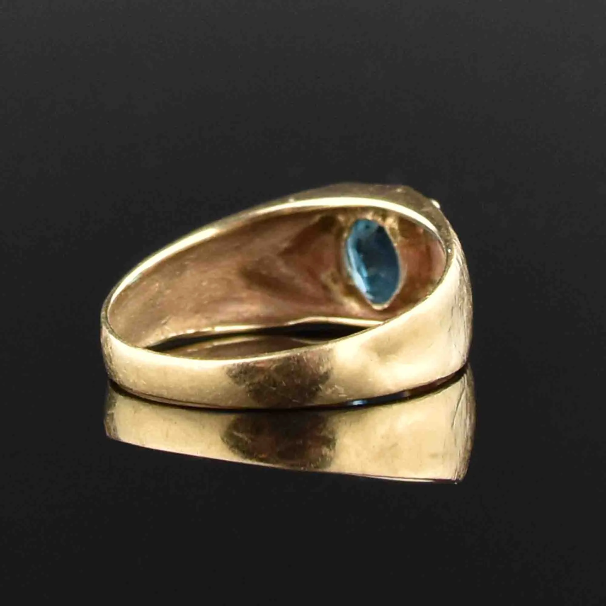 Vintage 10K Gold Blue Topaz Statement Ring