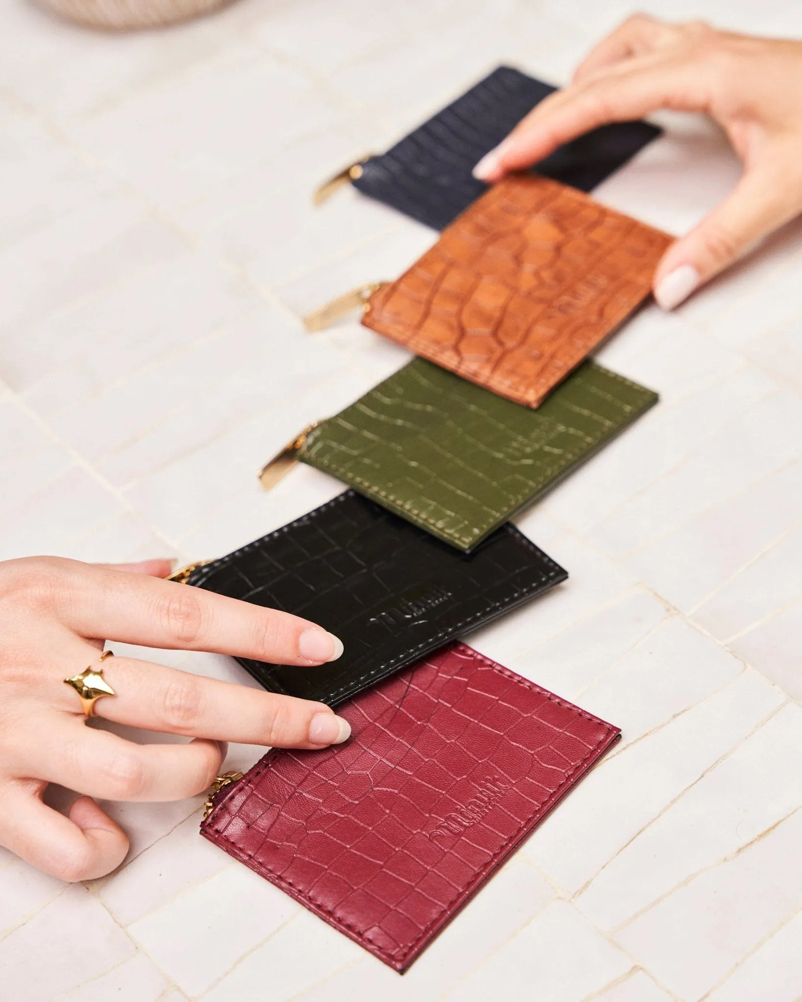 Vivace Vegan Leather Card Holder | Khaki Croc