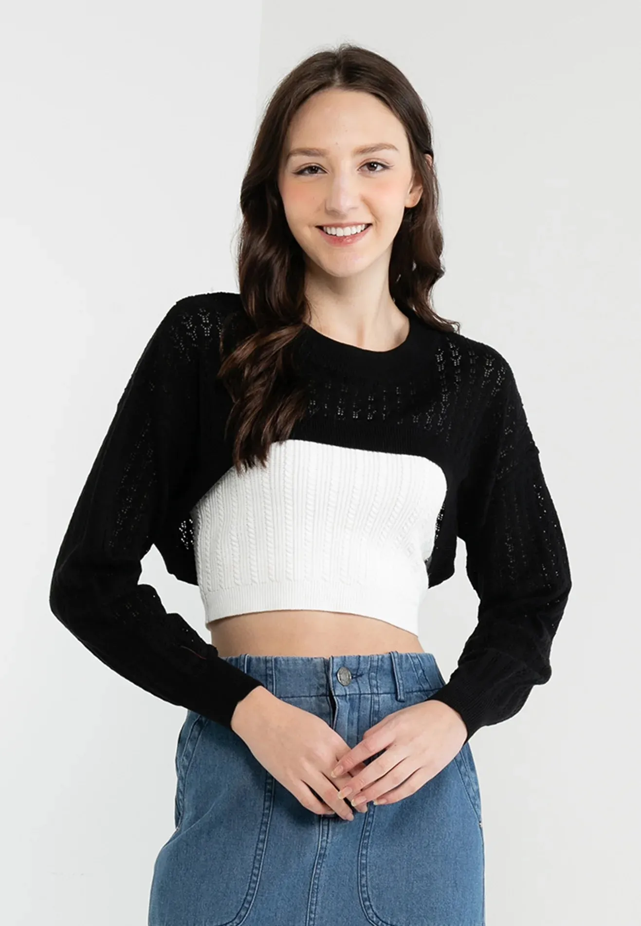 VOIR JEANS Drop Shoulder Super Crop Knit Top